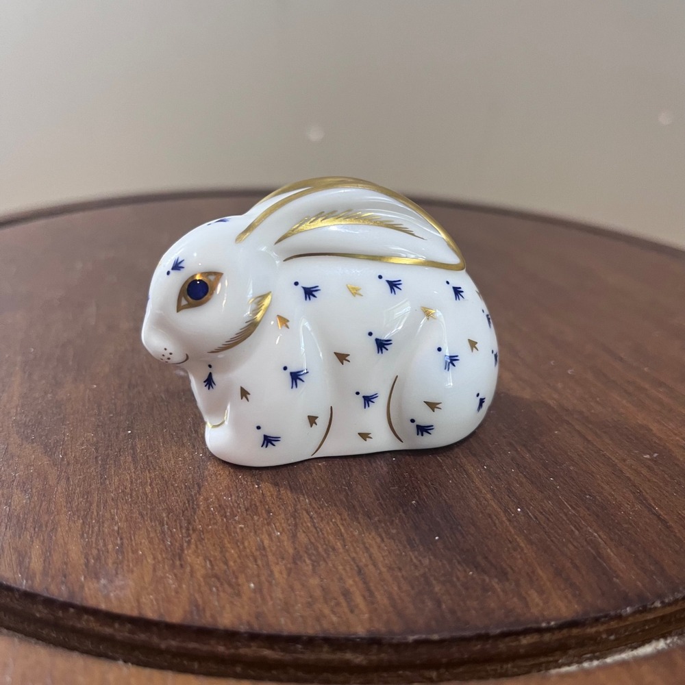 Vtg Royal Crown Derby Bunny Rabbit Paperweight Gold Stopper Bone China LV 1992